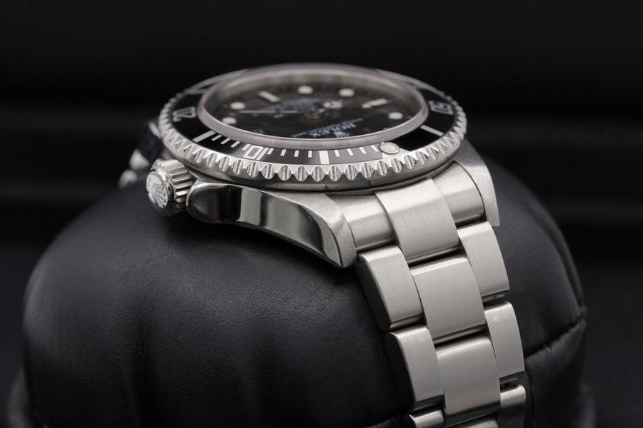 Rolex Sea-Dweller 16600